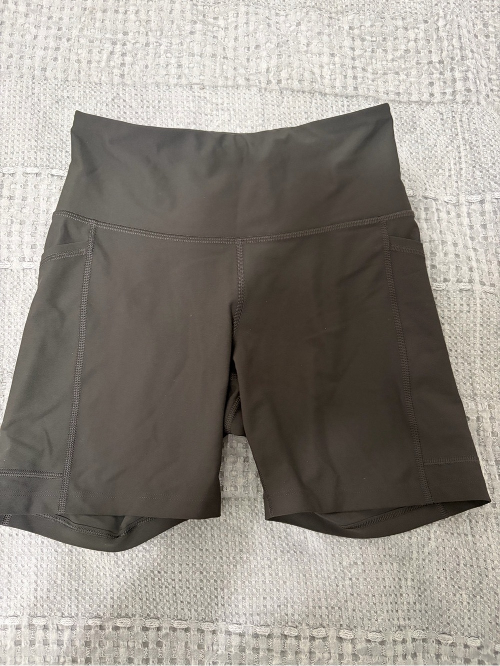 Old Navy Black Athletic High-Rise Shorts with Side Pockets